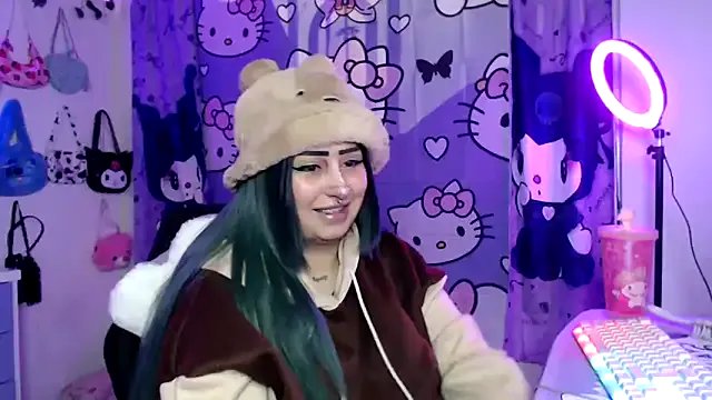 lussyevans24 on StripChat 