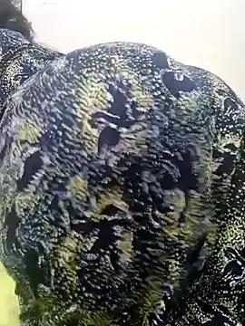 Mama_Queeen on StripChat 