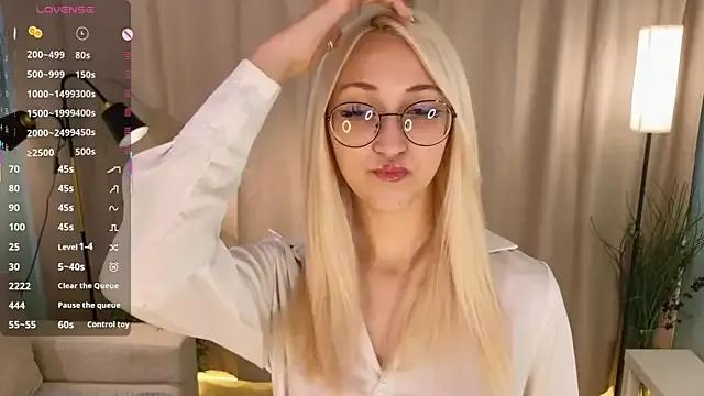 Marry_sharp on StripChat 