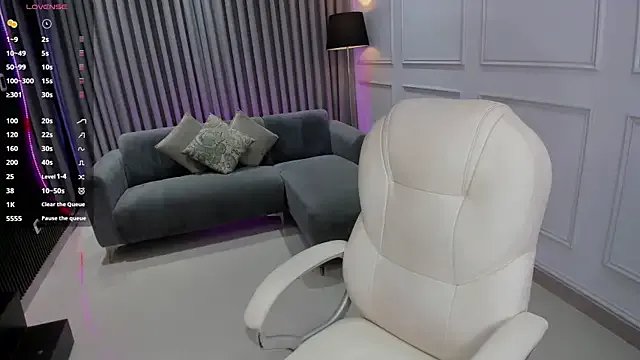 maryah_simons — BOUNCE MY BOOBS + SALIVA IN MY BOOBS