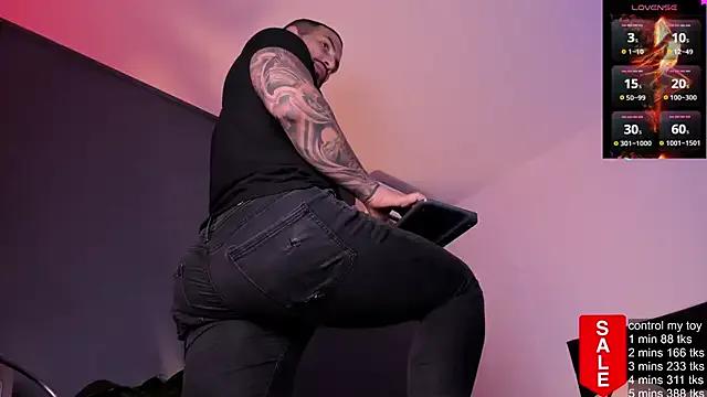 Freechat Matt_Ferrer on StripChat