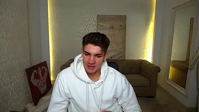 Freechat MaxKaiden on StripChat