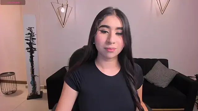 Freechat MayaMoretti_ on StripChat