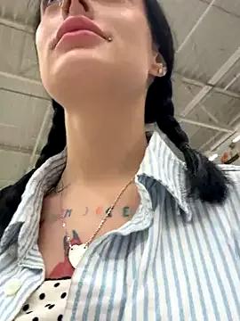 Freechat Melissa_crazy on StripChat