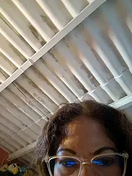 Freechat mila38 on StripChat