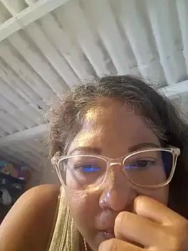 Freechat mila38 on StripChat