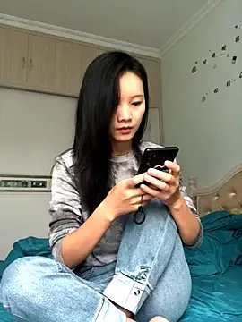 Freechat Mile-m on StripChat