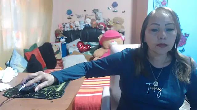 StripChat milfeddy_ is Freechat milfeddy_ — FINGERS IN MY PUSY