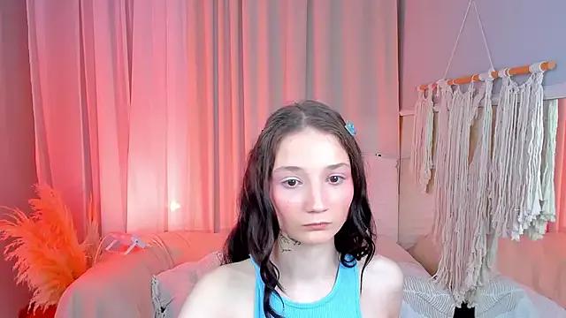 Freechat MilliMouse on StripChat