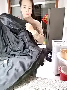 Freechat mimi2052 on StripChat