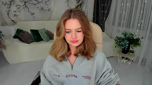 Freechat MiracleCurly on StripChat