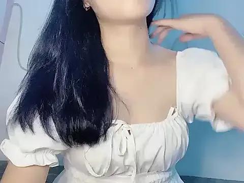 Miumiu028 on StripChat 