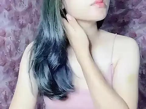 Miumiu028 on StripChat 