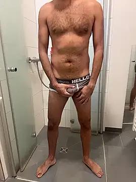 StripChat Moan_King is Freechat Moan_King — Make me hard... und bring mich zum Cum