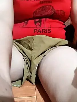 Freechat Mona8386 on StripChat