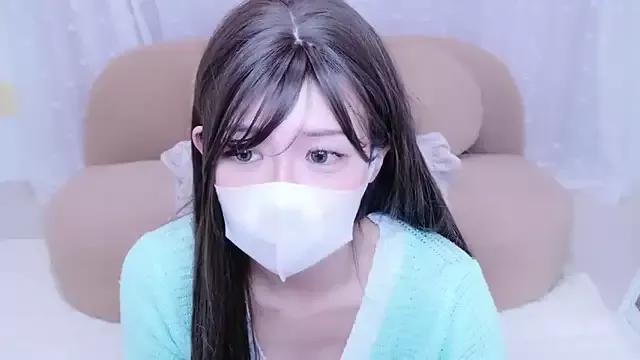 Group NAMI_s2 on StripChat