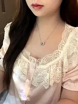 Freechat Nana_kute20 on StripChat