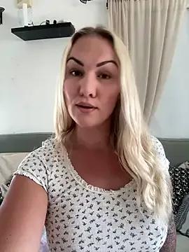 StripChat NastyMilf_ is Private NastyMilf_ — SLAP PUSSY & RUB CLIT