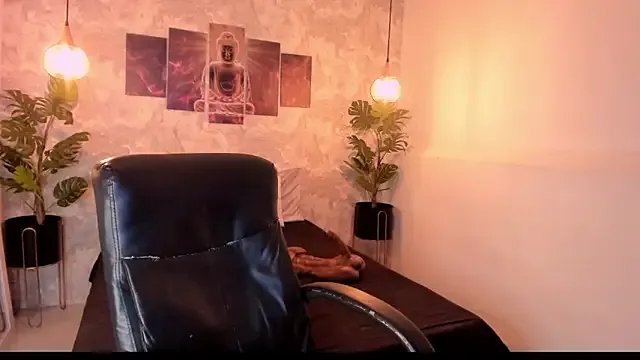 Freechat Natt_collins on StripChat