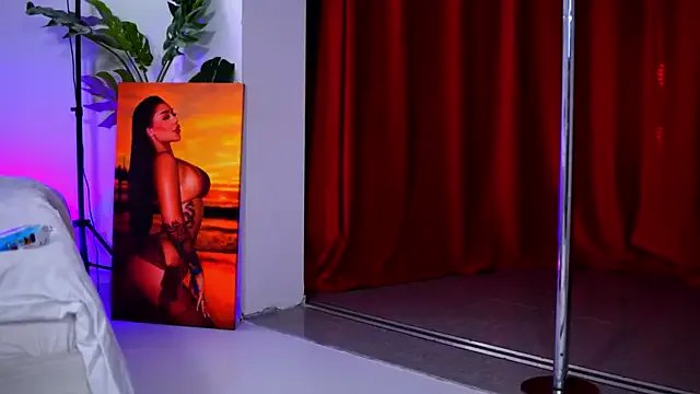 Freechat NatyDesiree on StripChat