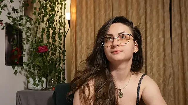 Freechat NaughtYHomemadE on StripChat