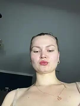 NickiLike — Group on StripChat