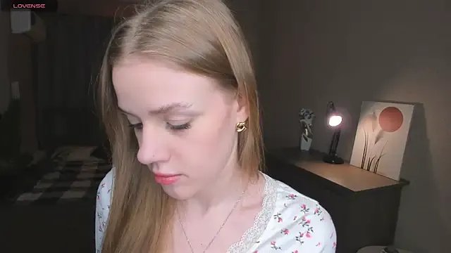 Freechat OdellaFrake on StripChat