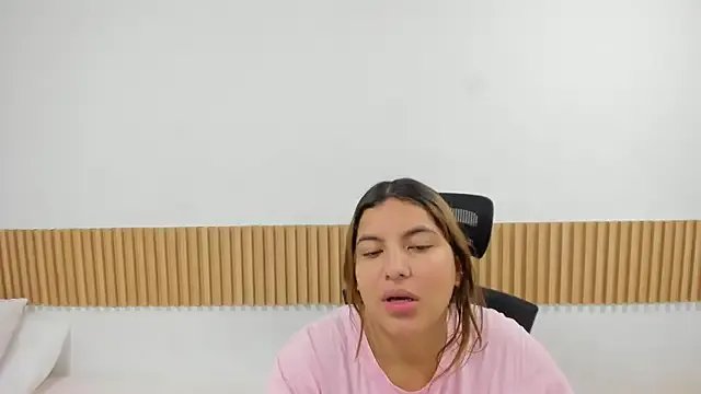 Freechat OliviaSweett on StripChat