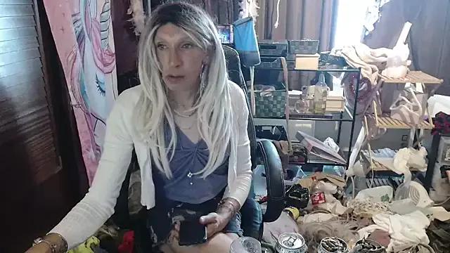 Freechat Ombeline1 on StripChat