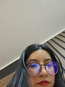 Freechat Pretty_roxxyy on StripChat