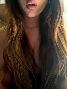 StripChat Queen_Shanuu is Group Queen_Shanuu — Group on StripChat