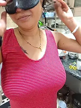 Freechat RDX_COUPLE on StripChat