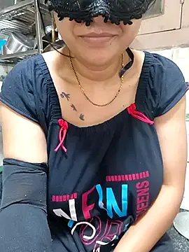 Freechat RDX_COUPLE on StripChat