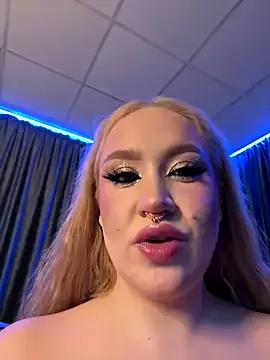 Group RollDolls on StripChat