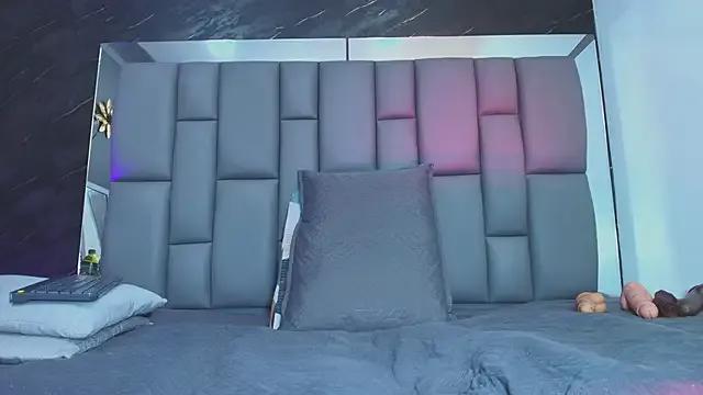 Freechat Roxana_gomez on StripChat