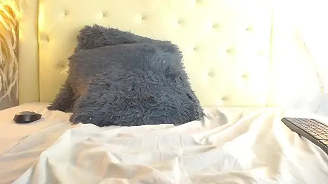 Freechat Samy_moore14 on StripChat