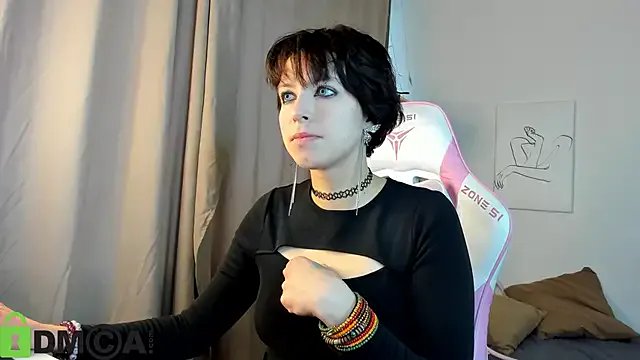 Freechat Sara_Frayer on StripChat