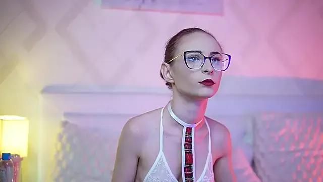 Freechat SaraiAngel on StripChat