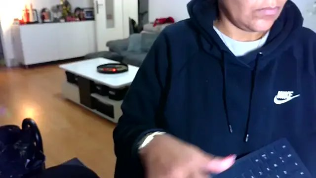 sarametisse26 on StripChat 