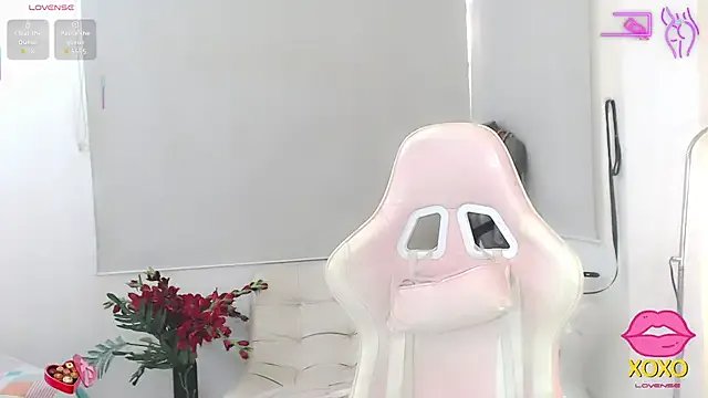 Freechat sasha_mom69_ on StripChat