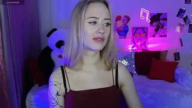 Freechat SashaBrooks on StripChat