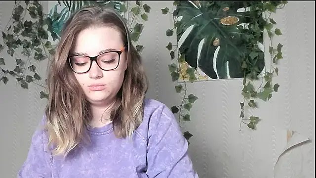 Freechat Seductive_She_Wolf on StripChat