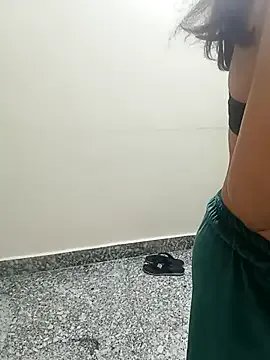 Freechat Shanu_Shah on StripChat