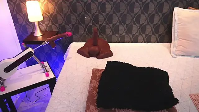 Freechat SharomRoss on StripChat