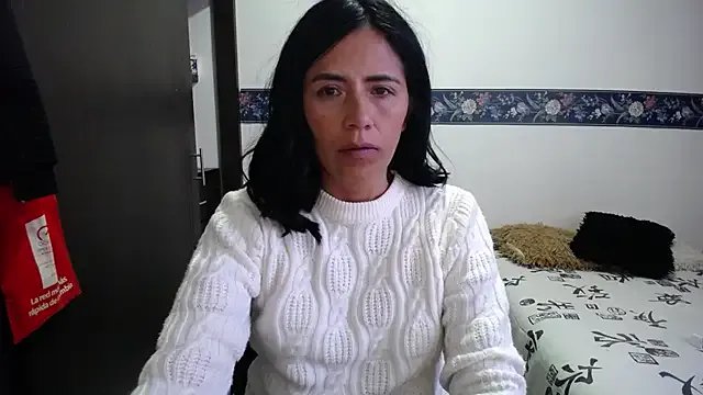 Freechat sharoon_cheerry on StripChat