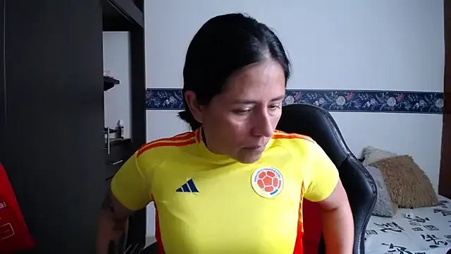 Freechat sharoon_cheerry on StripChat