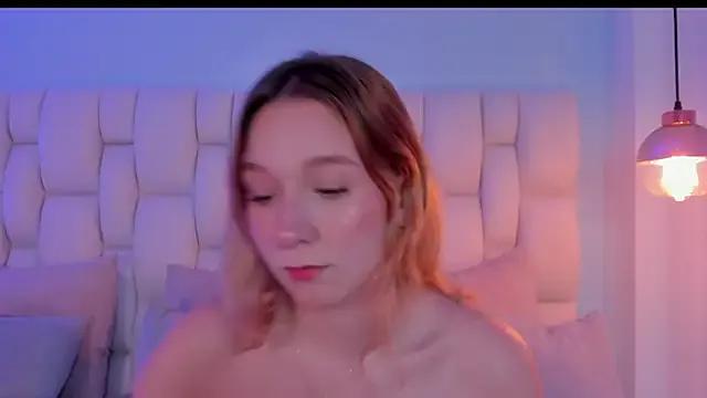 StripChat shatall_rouge is Freechat shatall_rouge — Ride torso