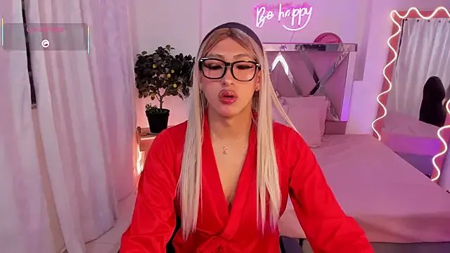 Freechat Shinedark_tay1 on StripChat