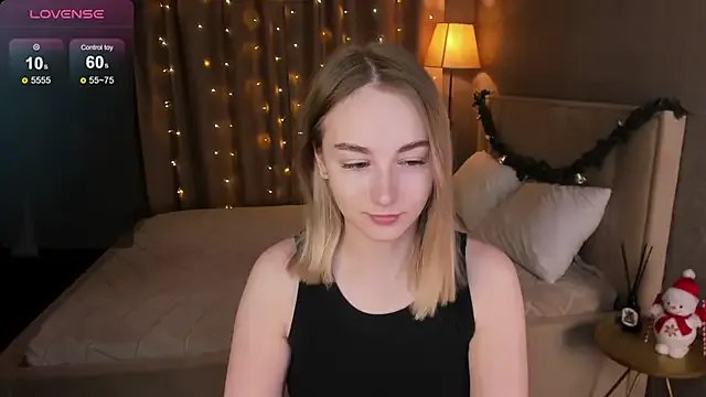 Freechat Shy_Polly on StripChat