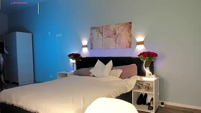 Freechat ShyEmma_ on StripChat